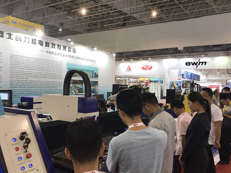 جلبت Chuangli Laser سلسلة من المعدات الذكية إلى معرض بكين إيسن الثالث والعشرين للحام والتقطيع